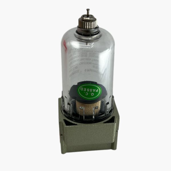 Vattenavskiljare 1/4 tum, vattenavskiljare luftsystem, luftfjädring vattenavskiljare, vattenavskiljare kompressor 1/4", luftfilter vattenavskiljare 1/4", tryckluft vattenavskiljare 1/4", kompressorfilter luftfjädring, luftsystem filter 1/4 tum, moisture trap 1/4” air suspension, air suspension water trap