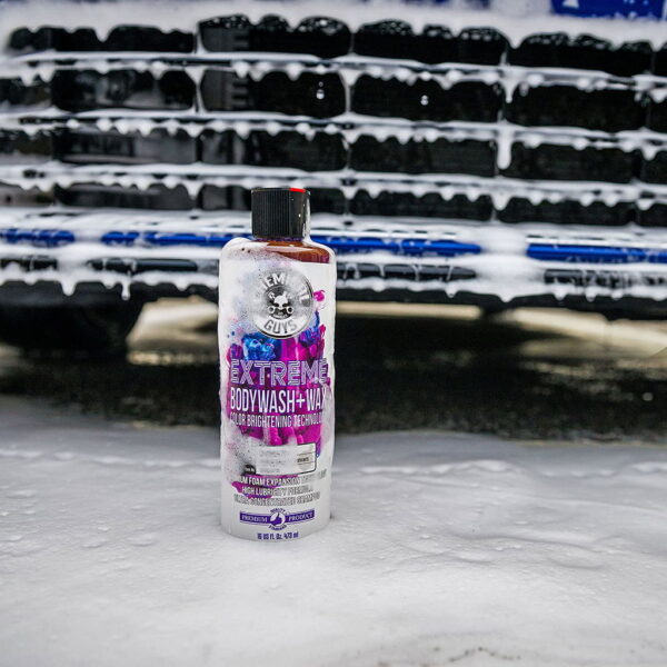 bilschampo Extreme Bodywash & Wax 473 ml, bilschampo med vax, wash & wax bilschampo, carnauba och syntetiskt vax, koncentrerad bilvård 473 ml, skonsam pH-balanserad bilschampo, shampoo och vax i ett, foamskum biltvätt, tvättschampo med glans, underhållstvätt med vaxskydd, chemical guys wash wax, snabb vaxförstärkning vid tvätt, tvätt med vax-effekt, gloss-boost biltvätt, protect & clean bilschampo